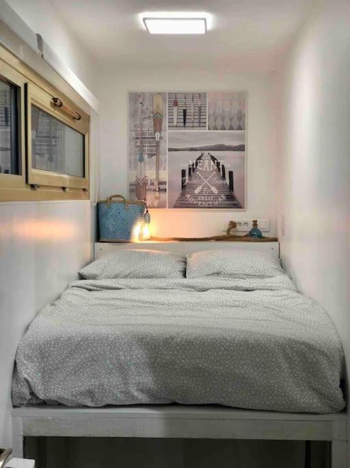 Ferienwohnung Le Brusc. Design, Parking, Wifi & Double Vue! Six-Fours-les-Plages Exterior foto